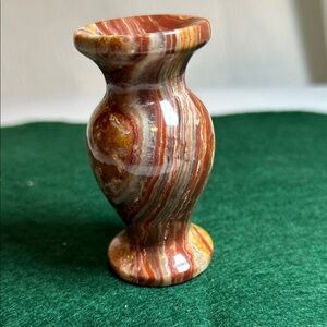 Hand Carved Red and Brown Onyx Decorative Vase